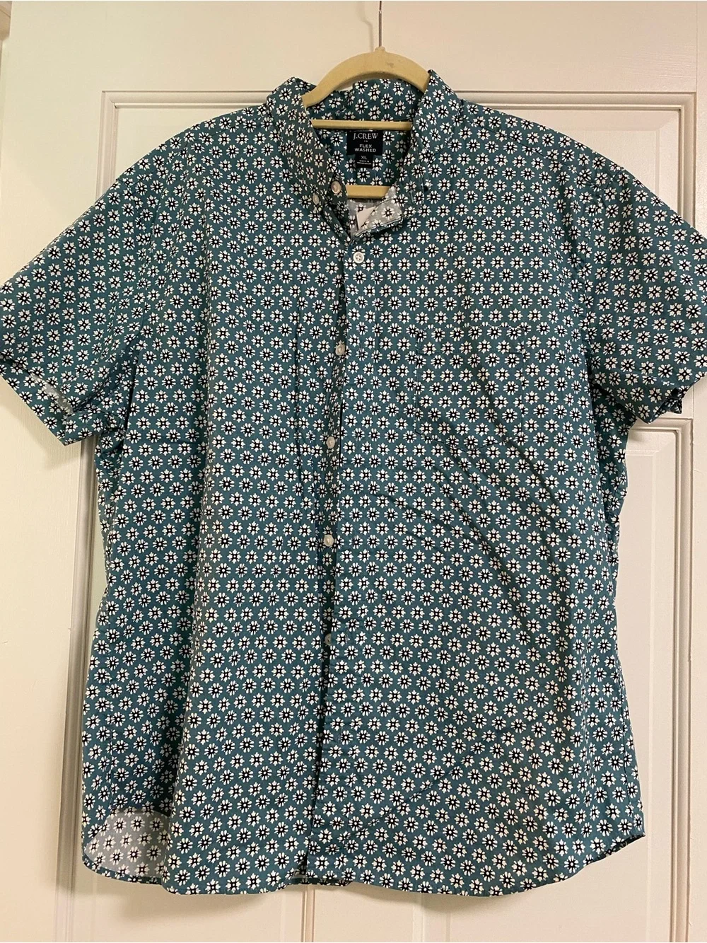 J. Crew Men's Teal Short-Sleeve Button-Down with White Floral Print